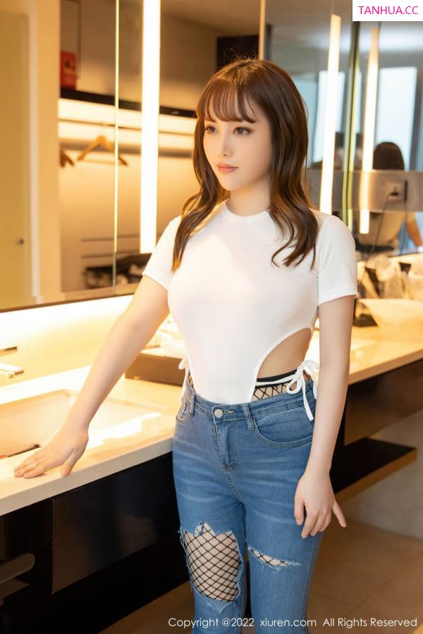 豆瓣酱  [XiuRen]高清写真图 2022.03.17 No.4729 豆瓣酱第3张图片